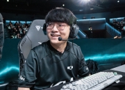 九游娱乐首页-HLE碾压SHR，ShowMaker团战一打五顶尖较量小组赛，点燃全场激情的简单介绍