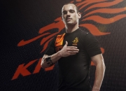 九游体育平台-英超争冠焦点战与厄瓜多尔鏖战安哥拉，跨越时空的竞技交响