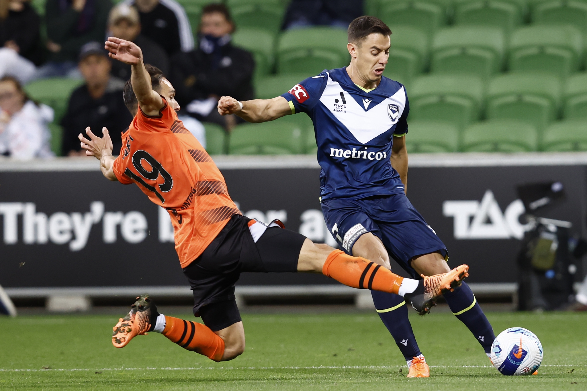 阿特纳在客场比赛中取得了巨大的胜利