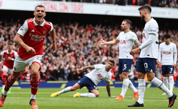 阿森纳主场战胜南安普顿,全取三分 阿森纳主场战胜南安普顿,全取三分