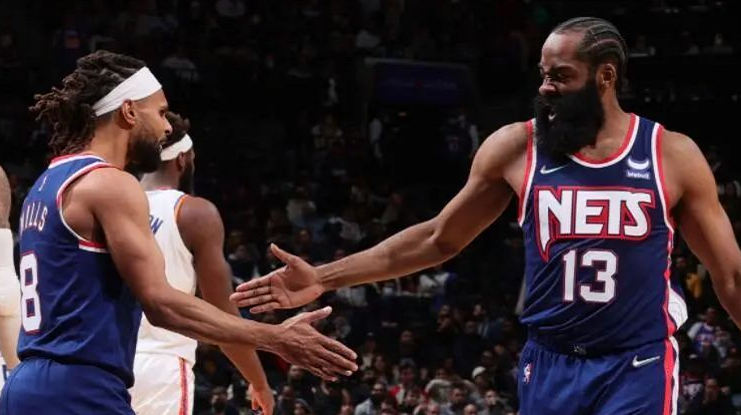 太阳新星崛起,带队连胜提升战绩 太阳新星崛起,带队连胜提升战绩