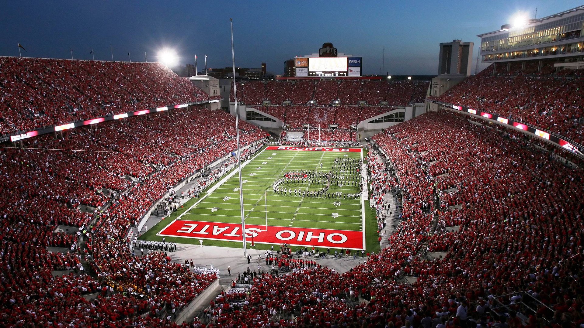 赛道上的国家德比,F1街道赛焦点战,马里车手正面击溃突尼斯劲敌