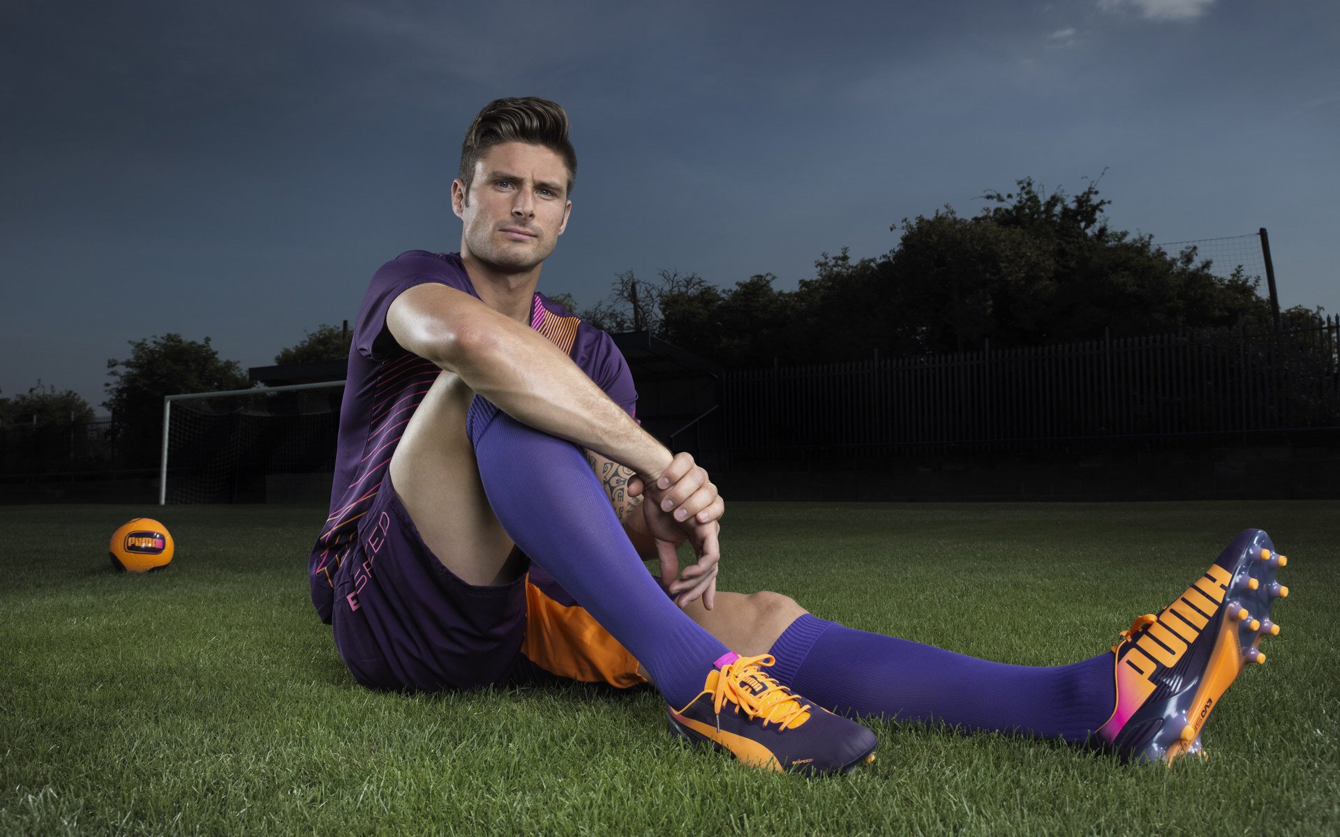 浓眉的统治力，NBA季后赛之夜，他用持续杀伤改写比赛逻辑