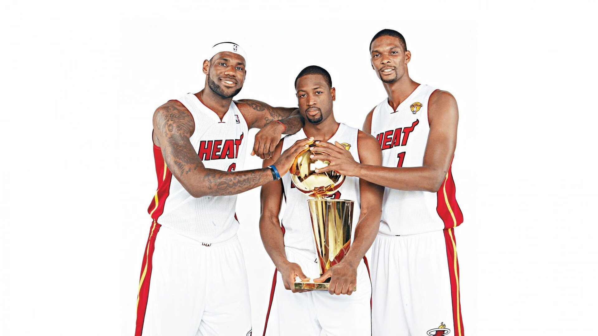 塔图姆在焦点战证明自己,热火完胜灰熊